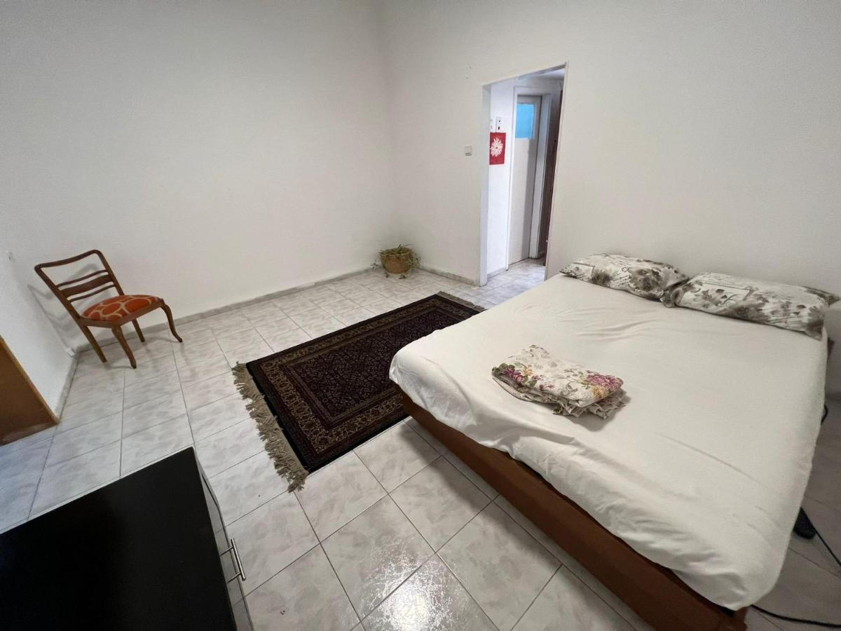 דירת סטודיו בכרמל הירוק Apartment Haifa Exterior photo